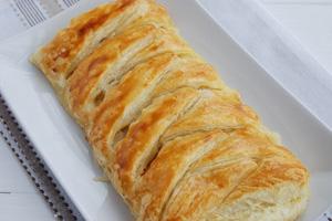 Что можно приготовить из белокочанной капусты? - sloenui-pirog-s-kapustoi.jpg