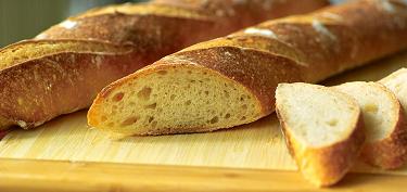 От чего люди добреют? От хлеба - 01-fresh-bread-makes-people-kind.jpg