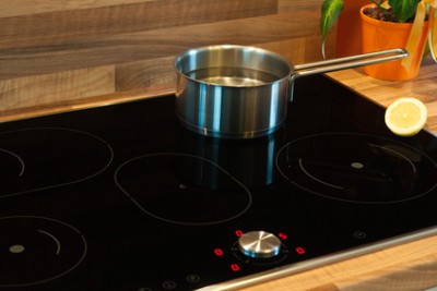 Индукционные плиты: вред для здоровья - миф или реальность? - 01_Induction_Cooker.jpg