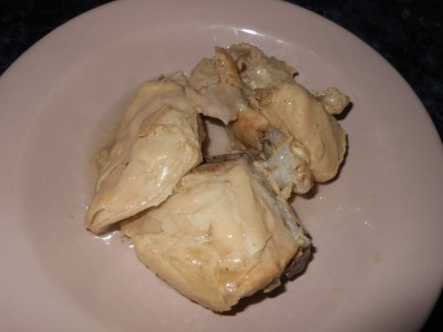 Салат с фасолью постный с майонезным постным соусом  - курица на салат.jpg
