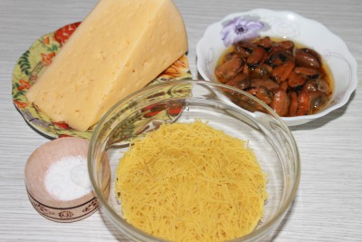 Вермишель с сыром и мидиями - 2015-02-10 15-42-04.JPG