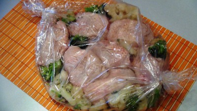 Куриные бедрышки с соевым соусом и овощами в рукаве - DSC06574.JPG