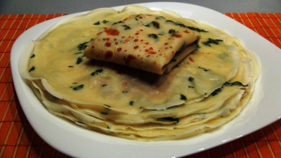 Интересные блины с петрушкой и вкусной начинкой из смеси сыр - DSC07160.JPG
