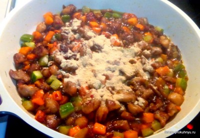 Блюдо сычуаньской кухни: курица с арахисом Гунбао  - Курица Гунбао-014.jpg