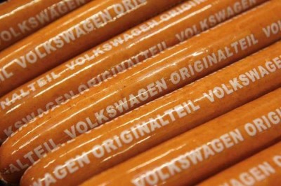 Volkswagen продал сосисок больше, чем авто - 2.jpg