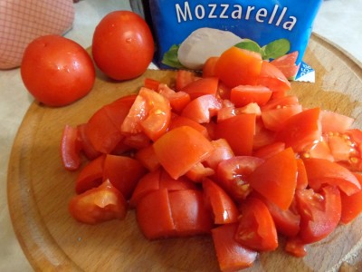 Салаты с ветчиной и сыром Моцарелла - DSC03525.JPG