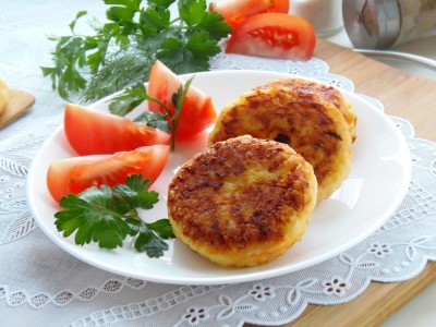 Котлетки рисовые с сыром и овощами - 10.JPG