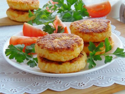Котлетки рисовые с сыром и овощами - 11.JPG