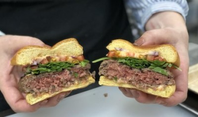 Impossible Burger 2.0: синтетический бургер покорил CES 2019 - 9.JPG