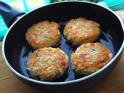 Котлетки из крабовых палочек с сыром - 7.JPG