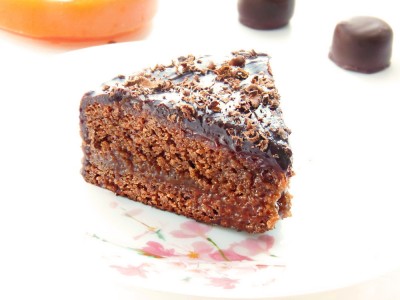 Шоколадный торт с абрикосовой прослойкой - 2.JPG