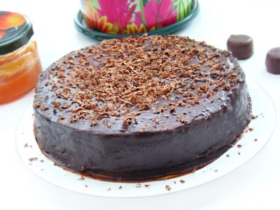 Шоколадный торт с абрикосовой прослойкой - 1.JPG