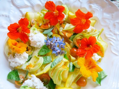 Съедобные цветы: красиво и вкусно, а ещё модно - 8.jpg