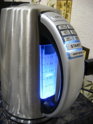 Gemlux GL-EK-9217WF: чайник с космической панелью управления - 10.jpg