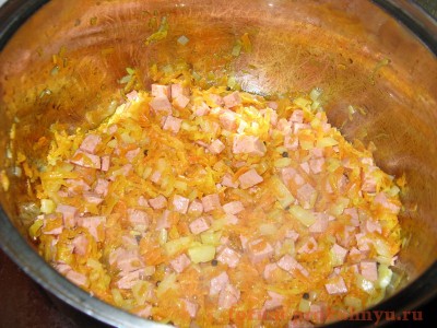 Фасоль с колбасой в томатном соусе - 04.JPG