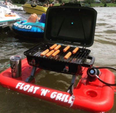 Плавучий гриль Float-N-Grill: теперь шашлыки можно жарить, не выходя из воды - 9.jpg