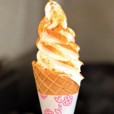 Японское мороженое одновременно охлаждает и «поджигает» рот едока - 7.jpg