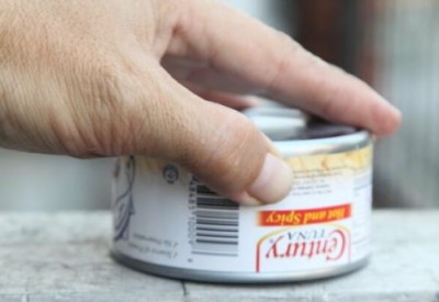 Как вы открываете консервные банки без открывашки? - 7.jpg