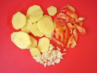 Свинина с овощами и черносливом в горшочках - DSCN3142.JPG