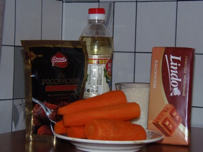 Конфеты из моркови и шоколада - ингредиенты.JPG