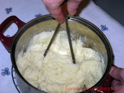 Фоторецепт: сырный суп-пюре с грибами - 10 Сырный суп-пюре с грибами.JPG