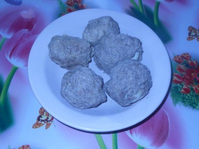 Блюда из яиц - варенный фарш с яйцами.jpg
