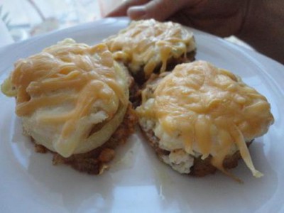 Куриная печень с картофелем, приготовленная в СВЧ-печи - piechinka-pid-shuboiu.jpg