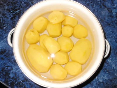 Любимые рецепты приготовления жареной картошки - Картошечка в кастрюльке.jpg