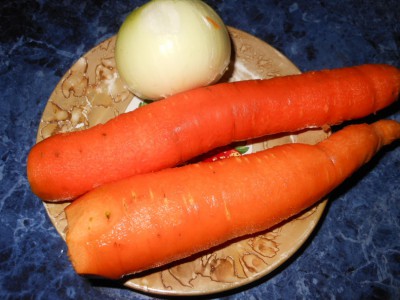 Пышные и вкусные оладьи - морковка и лук.jpg