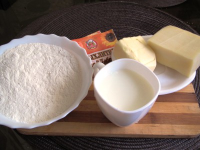 Соленые сырные палочки К супчику  - IMG_4084.JPG
