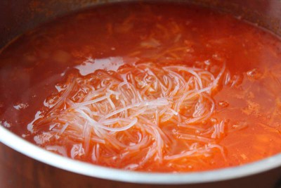 Овощная фунчоза с оливковым маслом и свежим огурцом - IMG_1841.JPG
