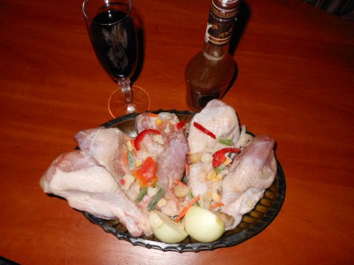 Куриные бедрышки, приготовленные в СВЧ - окорочка, вино, коньяк.jpg