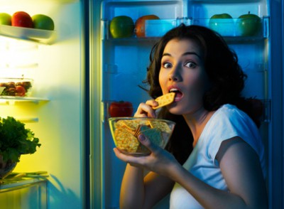 Как обмануть аппетит и не кушать после шести - Night_Snack.jpg