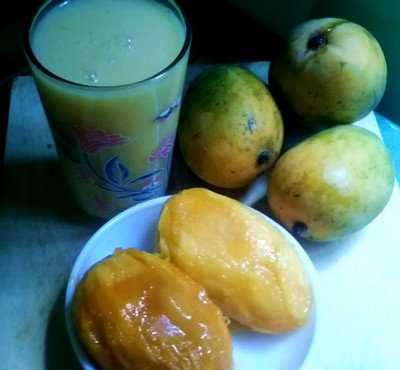 Смузи - в чем польза? Рецепты смузи на любой вкус - mango.jpg