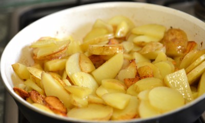 Любимые рецепты приготовления жареной картошки - DSC_0003.JPG